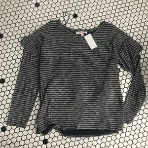 NWT Vince Camuto Top Size Medium